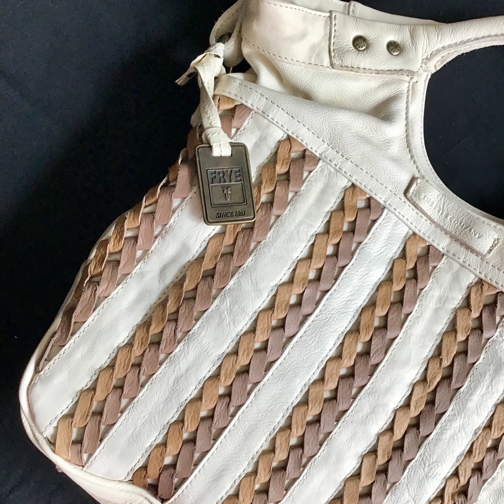 FRYE Cream leather hobo bag woven leather detail - Picture 3 of 8